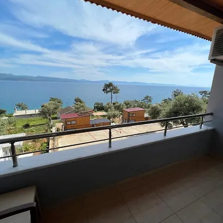 Yakabuek * Akyaka (Mugla)